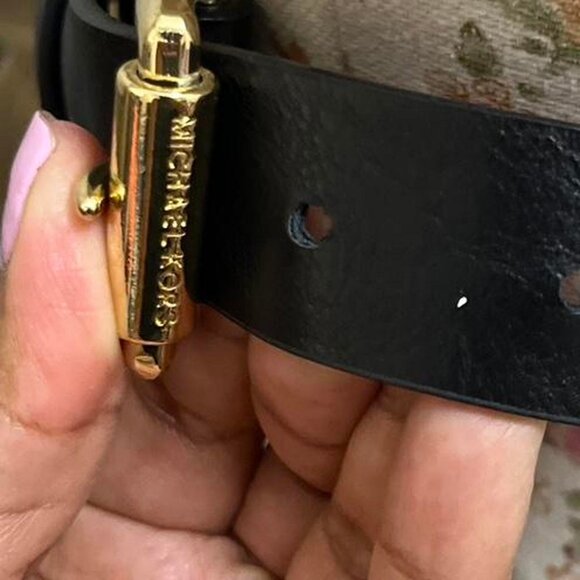 Michael Kors Black Leather Belt with Gold Buckle - Picture 2 of 3